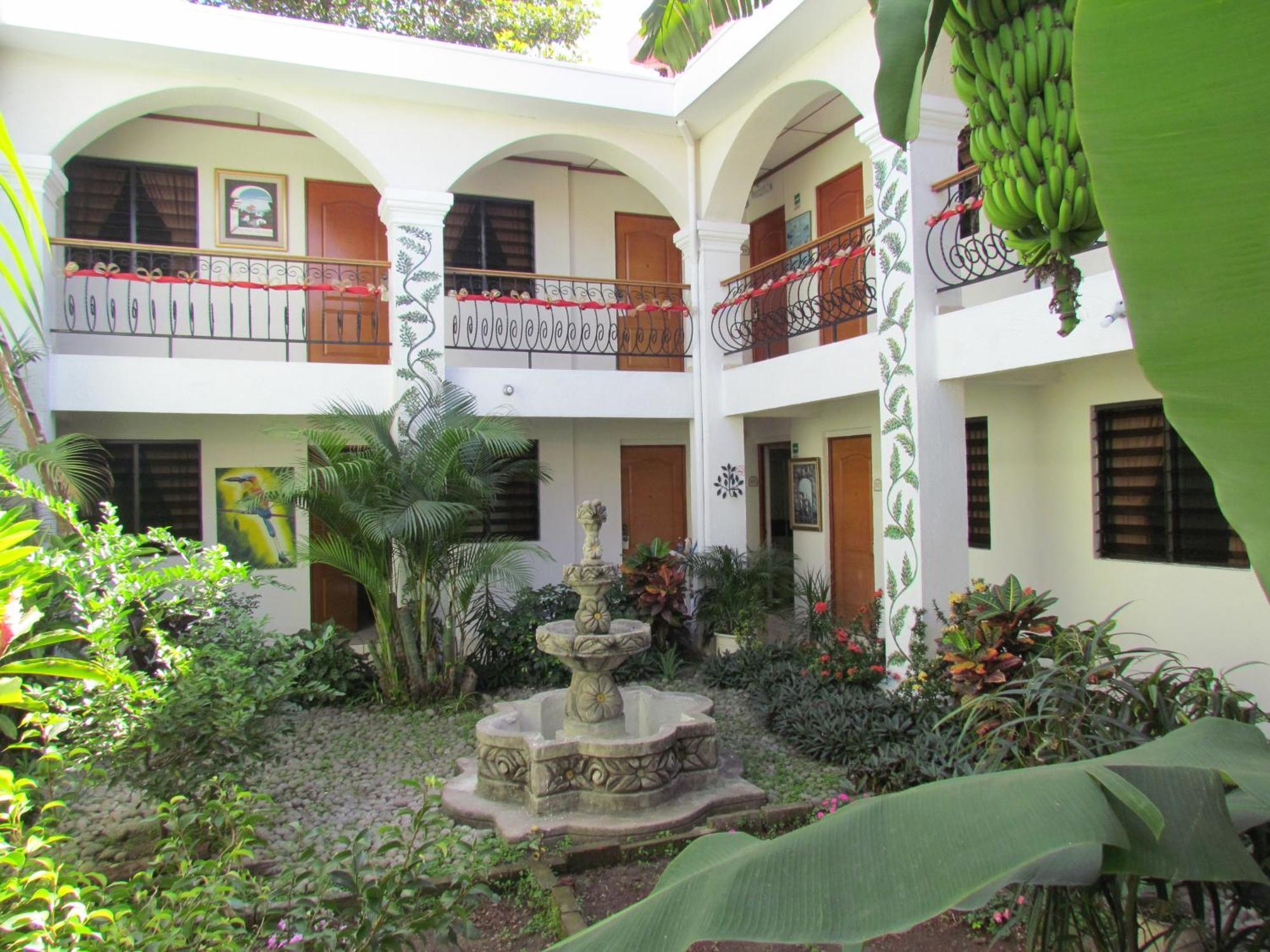 Hotel Villa Serena Escalon Сан-Сальвадор Екстер'єр фото